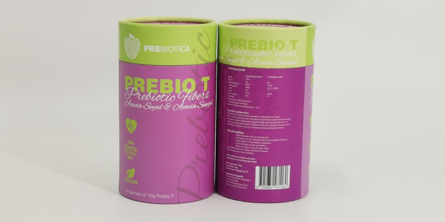 boîte en papier argenté brillant