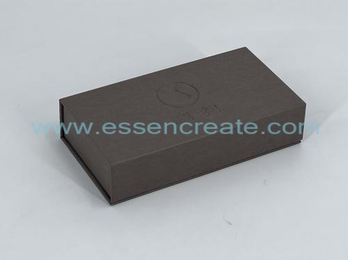 Coffret cadeau magnétique avec insert en mousse