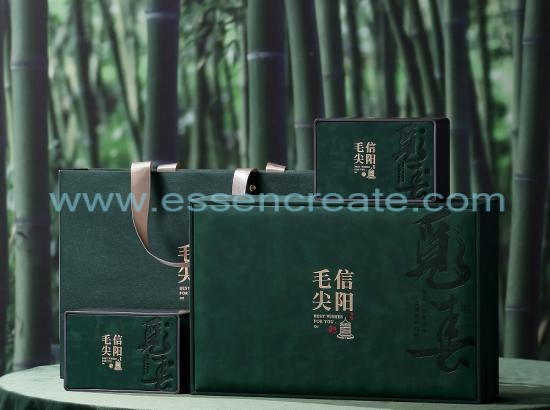 Le coffret cadeau Xinyang Maojian contient quatre boîtes de fer