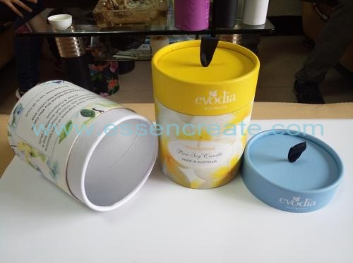 Emballage de boîte enveloppé de papier rond de bougie exquise